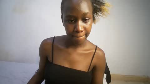 dollberry online show from March 2025 09:18:01 AM