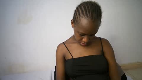 dollberry online show from March 2025 10:26:02 AM