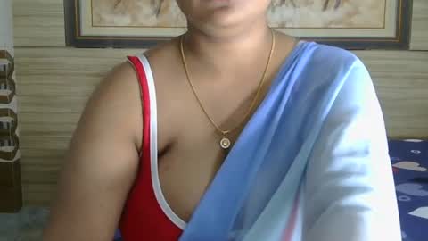 dolly_2 online show from February 2025 10:44:02 AM