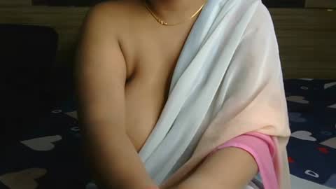 dolly_2 online show from February 2025 07:17:02 AM