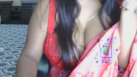 dolly_2 online show from October 2025 04:10:01 AM