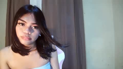 dolly_angel2 online show from December 2024 07:05:01 AM