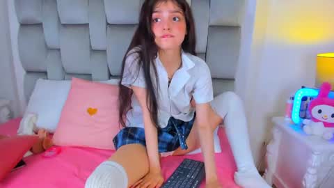dolly_kitter online show from June 2026 11:54:02 AM