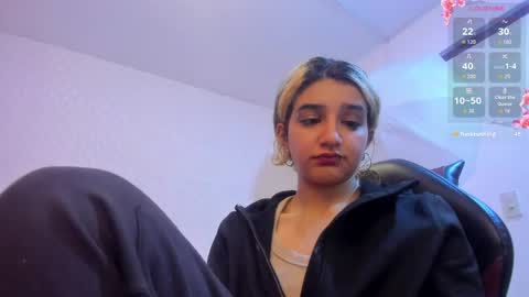 Snapshot of dolly_pocket chatting on April 2026 09:38:01 AM Dolly pocket online show from April 2026 09:38:01 AM