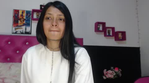 Loli online show from October 2025 03:24:02 AM