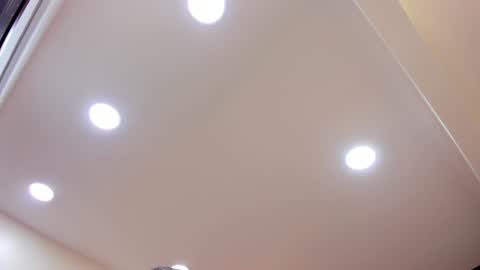 dolly walker online show from January 2025 05:52:02 AM