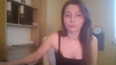 DollyRoma online show from November 2025 09:41:02 AM