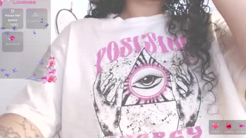 Snapshot of dollysweet666 chatting on November 2025 11:37:02 PM dollysweet666 online show from November 2025 11:37:02 PM