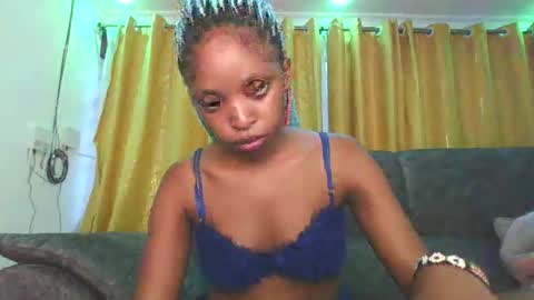 Snapshot of dollythegirl chatting on May 2026 02:46:02 PM kadolly online show from May 2026 02:46:02 PM