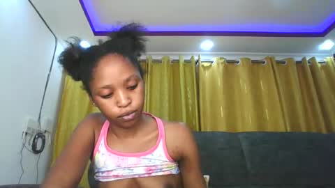 Snapshot of dollythegirl chatting on June 2026 09:21:02 PM kadolly online show from June 2026 09:21:02 PM