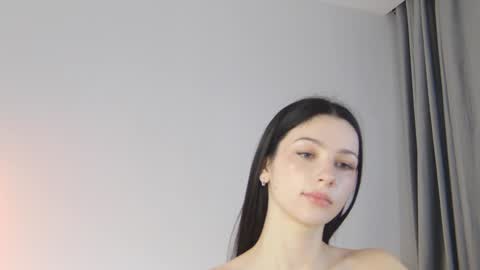 Dolly online show from January 2025 01:47:01 PM