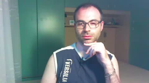 Snapshot of domco9 chatting on June 2026 07:53:02 PM domco9 online show from June 2026 07:53:02 PM