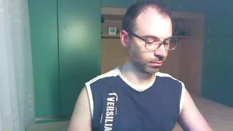 Snapshot of domco9 chatting on July 2026 12:11:02 PM domco9 online show from July 2026 12:11:02 PM