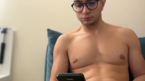 Snapshot of domelecria chatting on June 2026 07:48:01 PM Ruslan online show from June 2026 07:48:01 PM