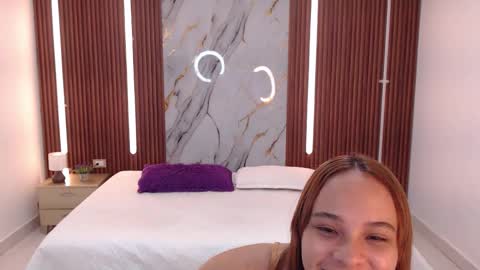 Snapshot of domenica_west chatting on September 2025 12:16:01 PM domenica online show from September 2025 12:16:01 PM