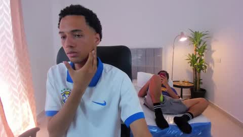 Snapshot of domi_master chatting on February 2025 06:59:02 PM MASTER online show from February 2025 06:59:02 PM