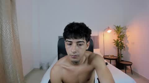 Snapshot of domi_master chatting on March 2025 01:31:02 AM MASTER online show from March 2025 01:31:02 AM