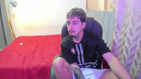 Snapshot of domi_master chatting on September 2025 10:22:02 PM MASTER online show from September 2025 10:22:02 PM