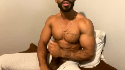 Domi online show from December 2024 11:39:01 PM