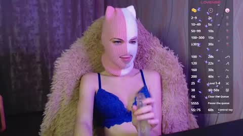 domiiniicana online show from December 2024 08:38:02 PM