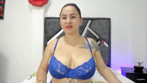 domi  online show from March 2026 11:48:02 AM