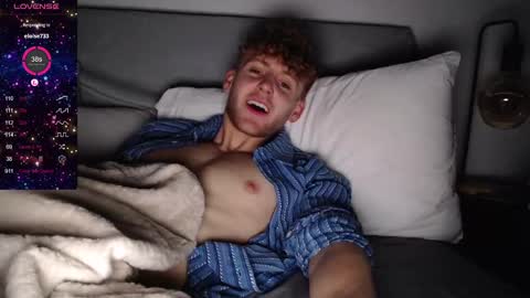 Alex...  online show from February 2025 10:32:01 PM