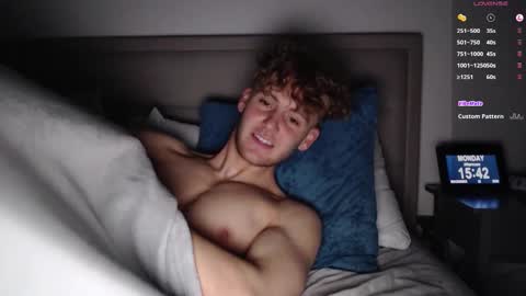 Alex...  online show from December 2025 03:42:01 PM