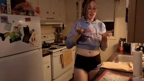 Snapshot of dominantman18064 chatting on March 2026 01:10:01 AM Bigbearnbunnyboy online show from March 2026 01:10:01 AM