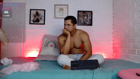 Snapshot of dominc_berry chatting on November 2025 11:21:01 AM Dominc berry online show from November 2025 11:21:01 AM