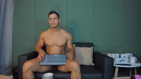 Snapshot of dominc_berry chatting on March 2026 11:49:01 AM Dominc berry online show from March 2026 11:49:01 AM