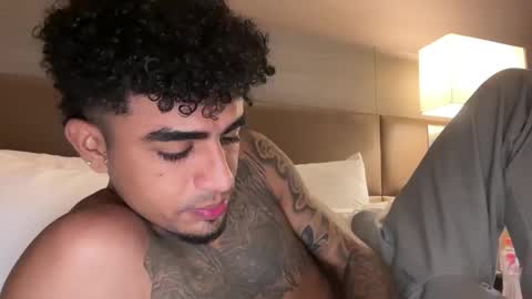 Brandon online show from October 2025 04:33:02 AM