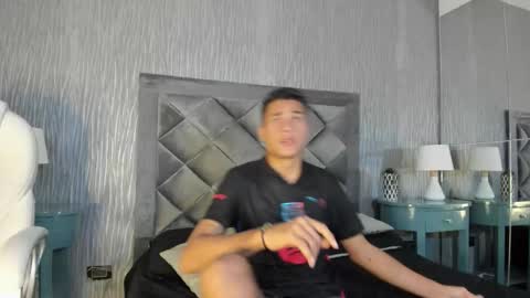 dominic_burk online show from November 2025 07:36:02 PM