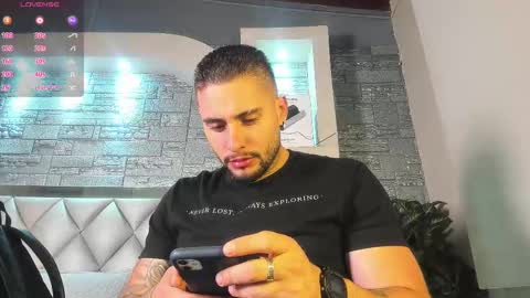 dominic de luca online show from October 2025 02:53:02 AM