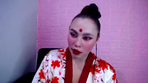   online show from November 2025 04:51:01 PM