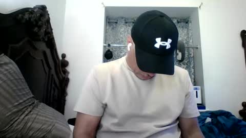 Snapshot of dominicanorico chatting on June 2026 06:35:02 PM luis online show from June 2026 06:35:02 PM
