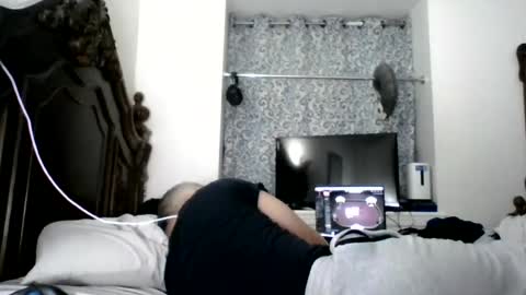 Snapshot of dominicanorico chatting on July 2026 07:39:01 PM luis online show from July 2026 07:39:01 PM