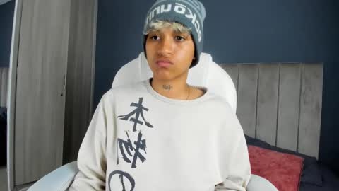 Dominick  online show from January 2025 12:53:02 PM