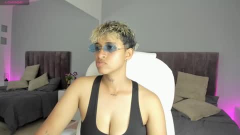 Dominick  online show from January 2025 04:36:01 PM