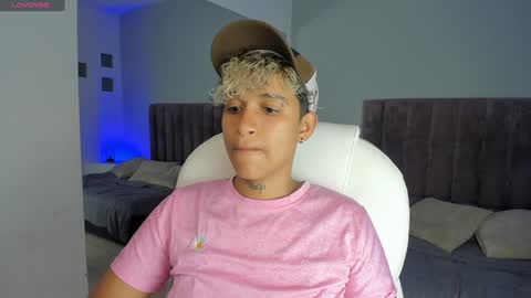 Dominick  online show from January 2025 10:59:01 PM