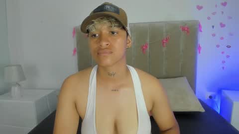 Dominick  online show from February 2025 10:44:02 PM