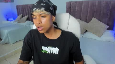 Dominick  online show from February 2025 01:20:02 AM