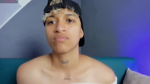 Dominick  online show from March 2025 07:49:02 PM