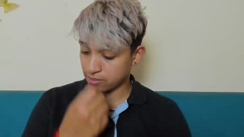 Dominick  online show from September 2025 12:22:02 AM