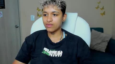 Dominick  online show from September 2025 10:12:01 PM