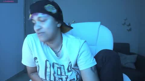 Dominick  online show from September 2025 04:27:02 AM