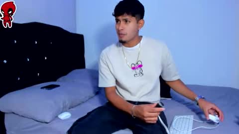 Snapshot of dominick_king chatting on March 2026 03:11:02 AM Dominic online show from March 2026 03:11:02 AM