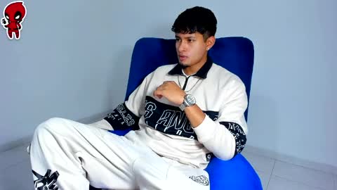 Snapshot of dominick_king chatting on April 2026 01:16:02 AM Dominic online show from April 2026 01:16:02 AM