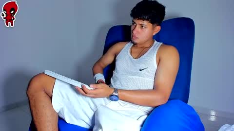 Snapshot of dominick_king chatting on June 2026 02:03:01 AM Dominic online show from June 2026 02:03:01 AM