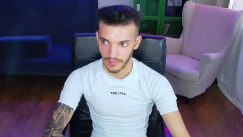 dominicvalente online show from October 2025 07:53:01 AM