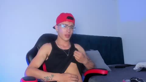 Dominik online show from April 2026 06:19:01 AM